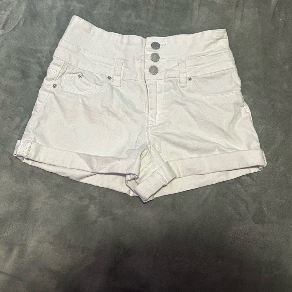 ❤️(5 for 50$)❤️YMI High Waist White Shorts with Relaxed Fit